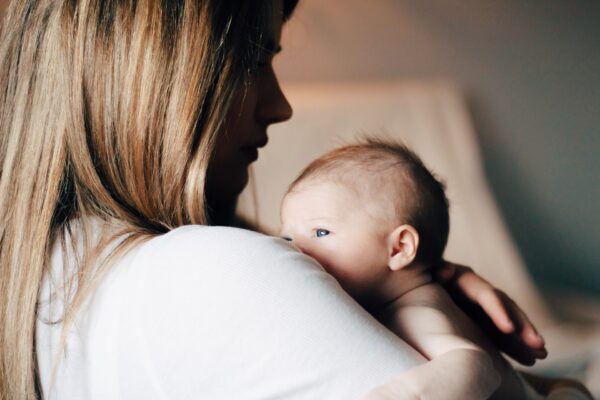 MutterFits Postnatale Blog: Din Uundværlige Resurse til Livet Efter Fødslen